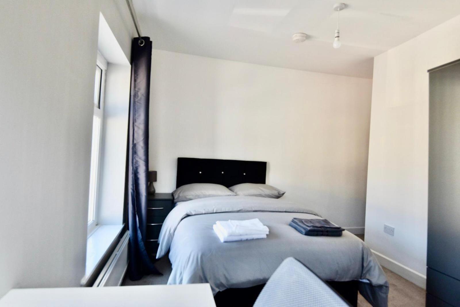 Come On In Lucas Street Newport Train Station Sleep Upto 8 Newport (Gwent) Exterior foto