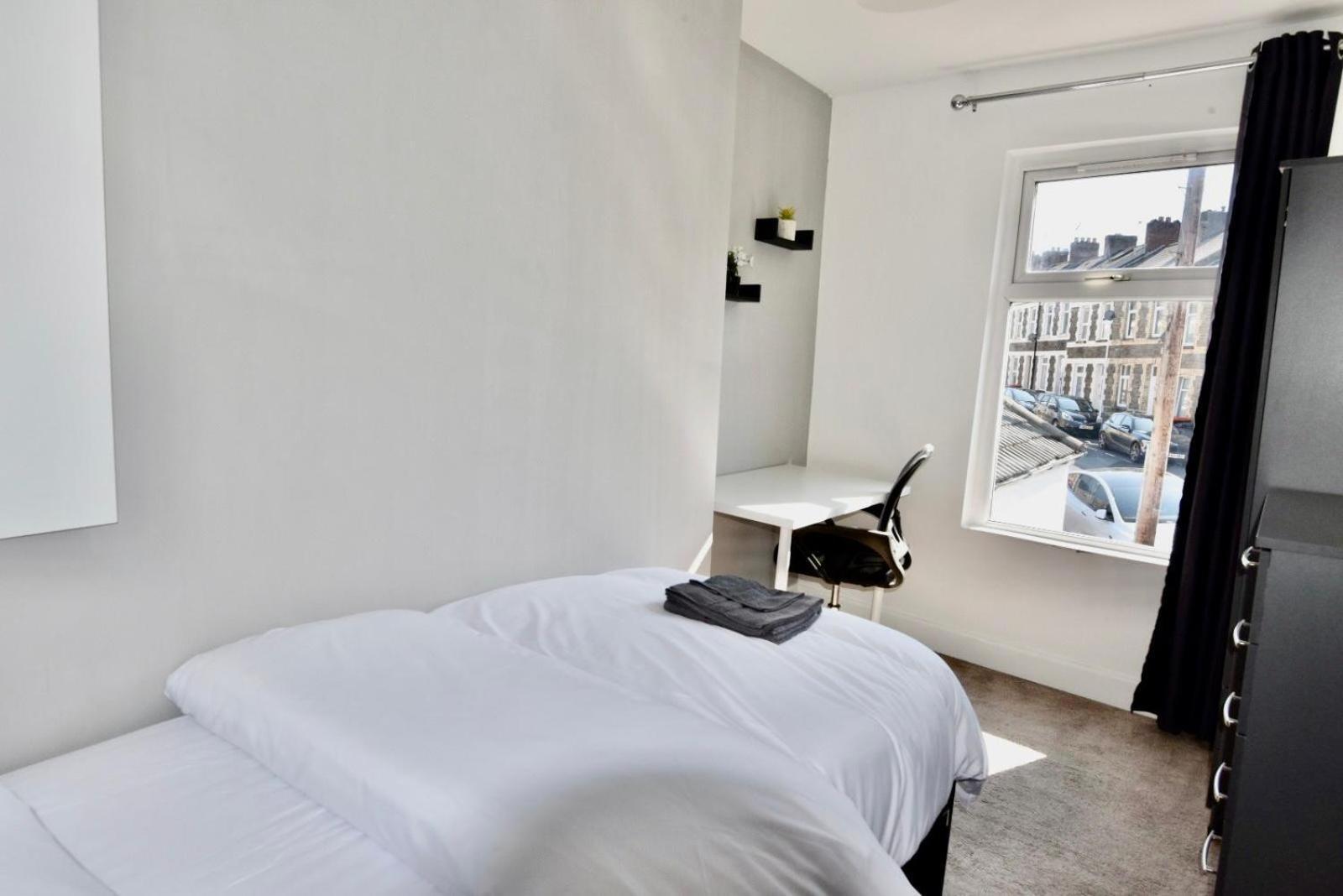 Come On In Lucas Street Newport Train Station Sleep Upto 8 Newport (Gwent) Exterior foto