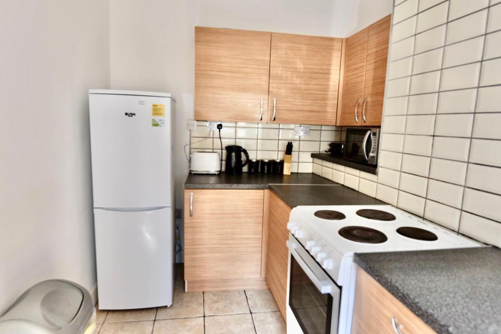 Come On In Lucas Street Newport Train Station Sleep Upto 8 Newport (Gwent) Exterior foto